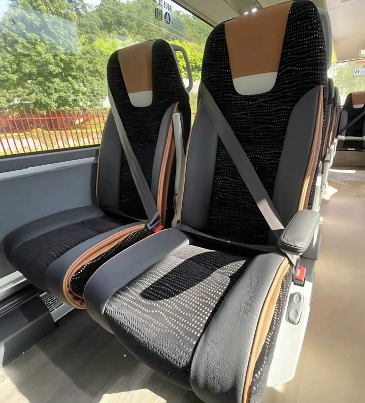 Rent a Tourist Coach Montpellier