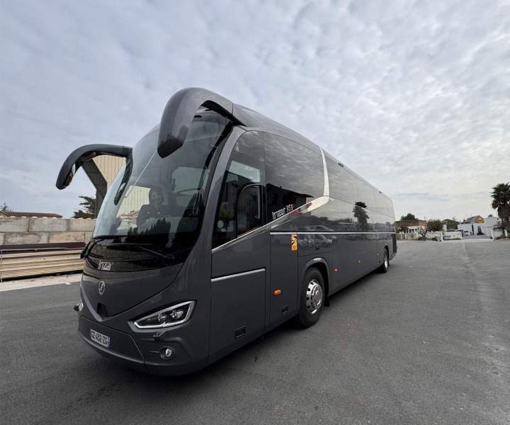 Un système de navette pour les transferts à la gare et à l’aéroport